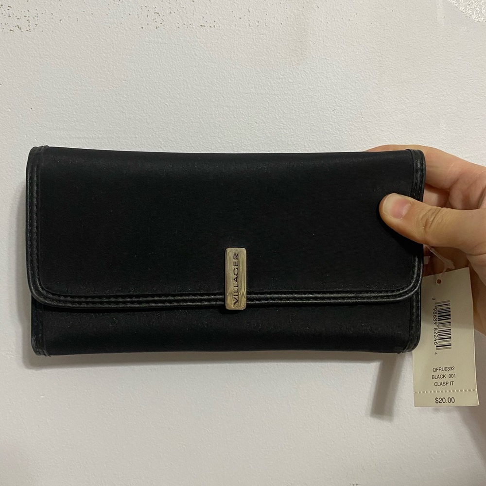 BNWT brand new w tags liz claiborne villager pocketbook/wallet